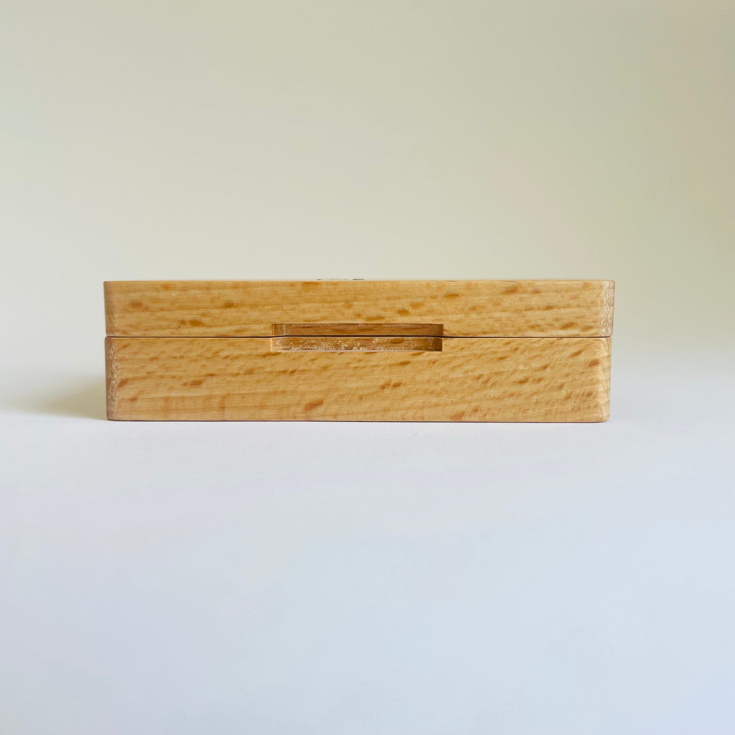 DOUBLE BOX