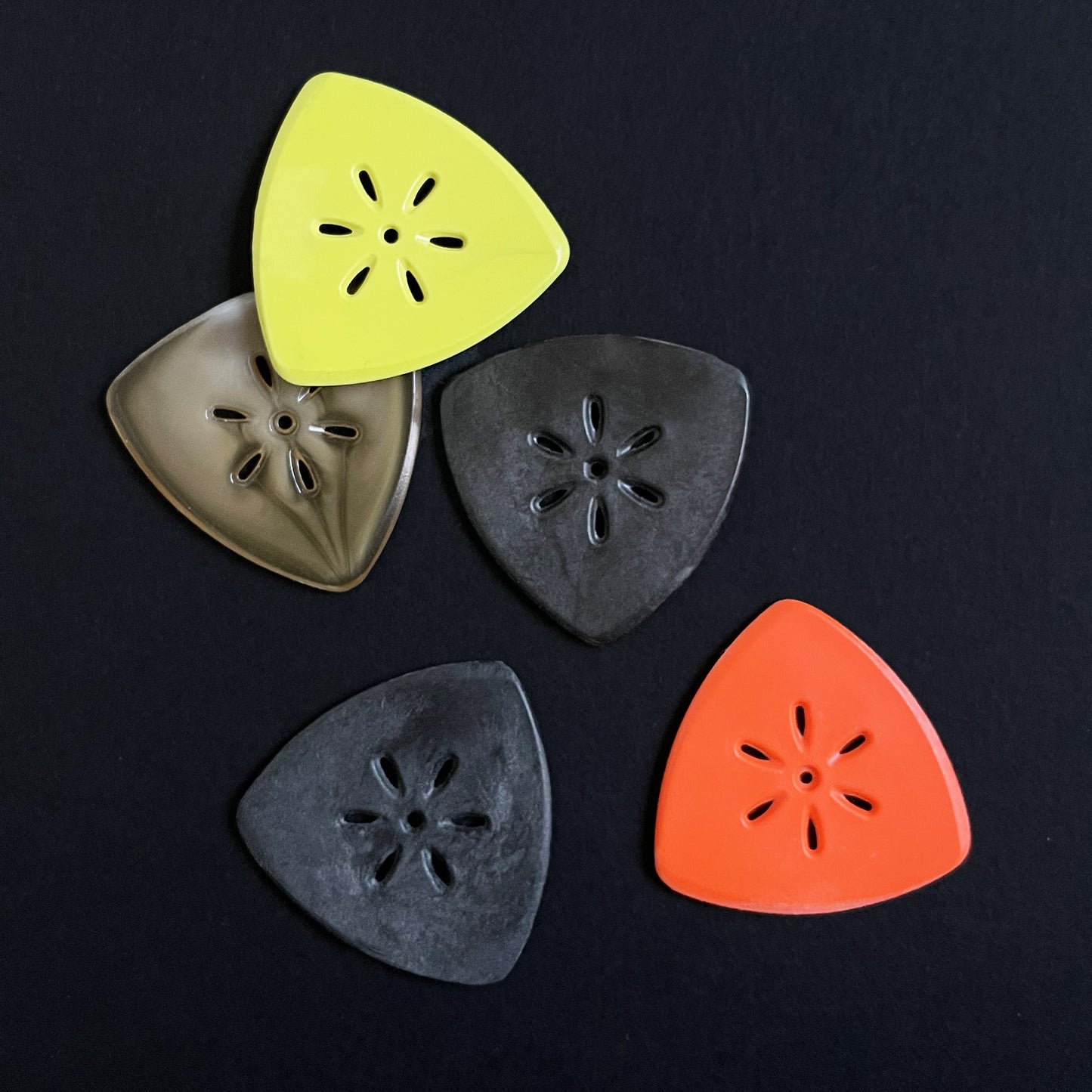 SET 5 HEAVY PICKS - SAVE 5,40 € for picks 27€ saved in TOTAL